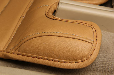 高品質通用朗逸全覆蓋腳墊——皮革全包圍汽車腳墊的選購與電子產品銷售優(yōu)勢